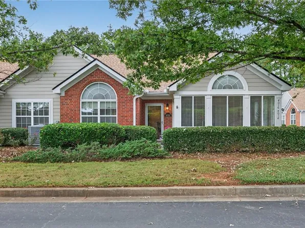 4016 Vineyards Ln NW, Kennesaw, GA 30144
