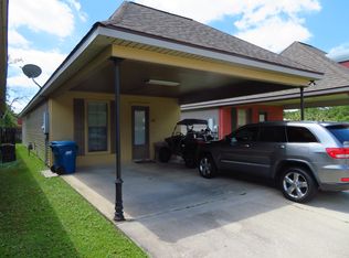 101 Divot Dr, Lafayette, LA 70508