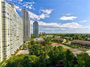 156 Enfield Pl UNIT 1210, Mississauga, ON L5B4L8