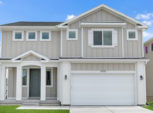 4728 E Lake Corner Dr, Eagle Mountain, UT 84005