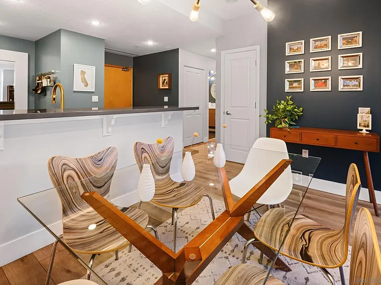 850 Beech St #307 — Photo 9