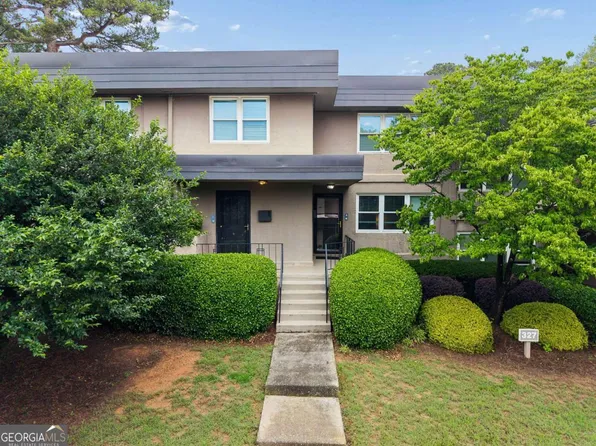 327 Lakemoore Dr NE APT B, Atlanta, GA 30342