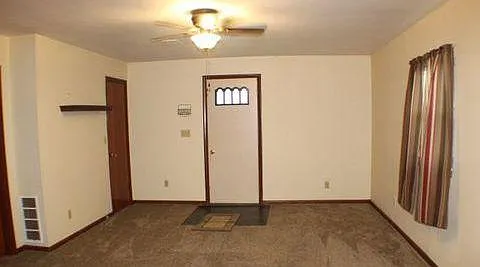 1 bed, 2006 sqft, $650 — Photo 3