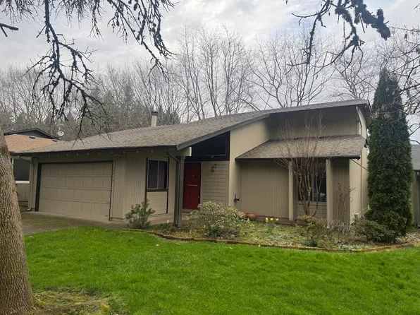 13010 NE Pinebrook St, Vancouver, WA 98684