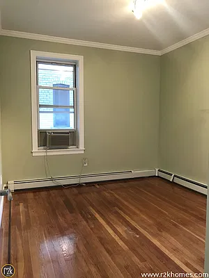 Rented by Realty 2000 Corp | media 5