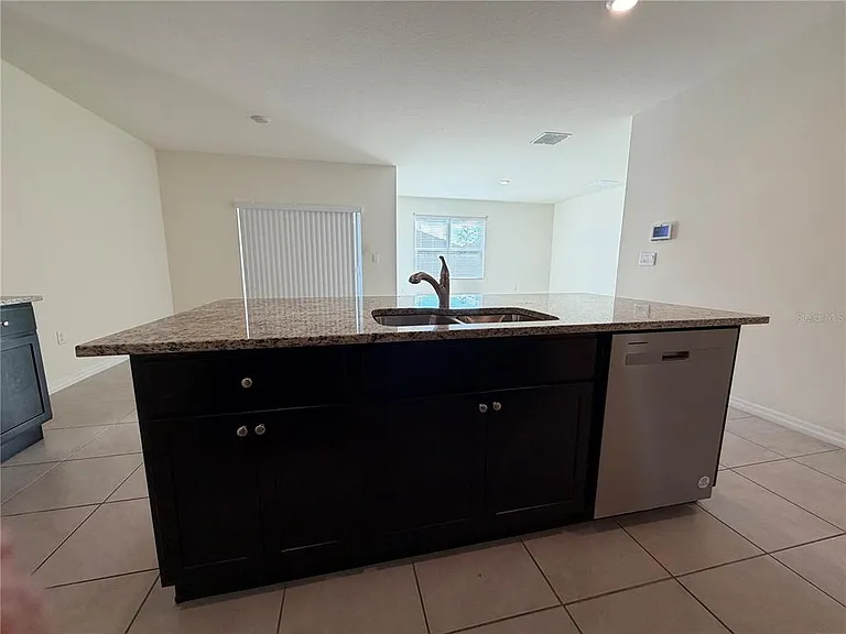 4657 Bernard Blvd — Photo 15