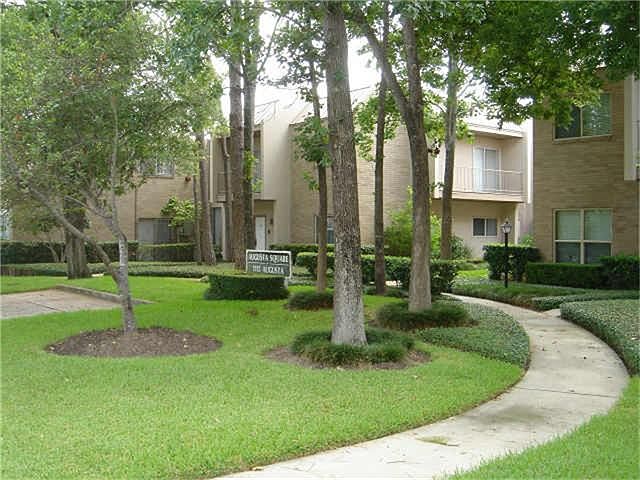 1st image of 1115 Augusta Dr APT 34