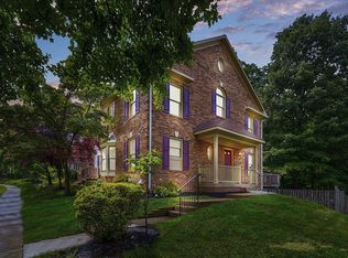 6000 Rockton Ct, Centreville, VA 20121