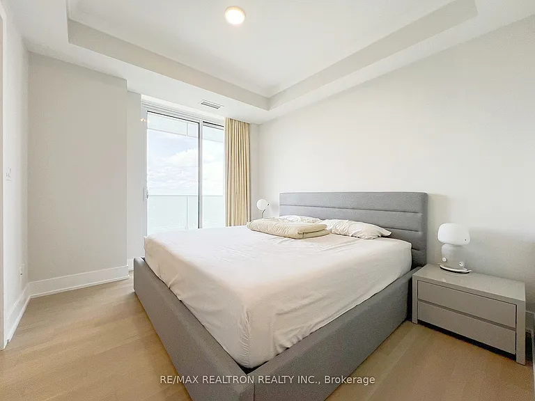 200 Bloor St W #2801 — Photo 20