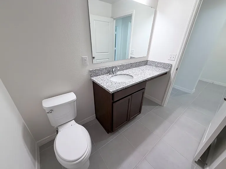 5537 Creek Haven Way — Photo 17