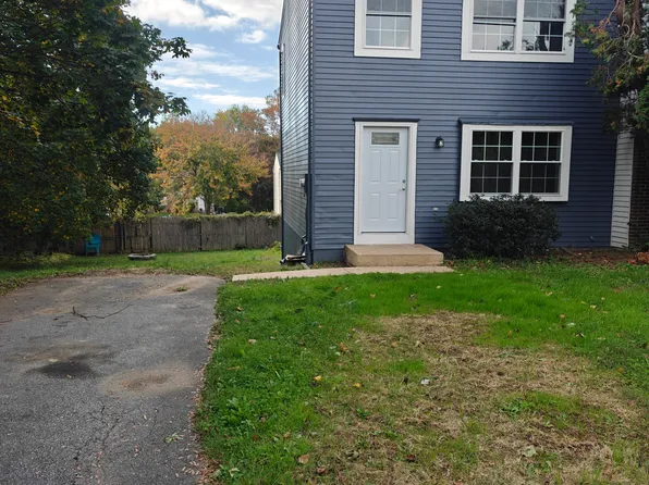 1007 Williamsburg Rd, Lancaster, PA 17603