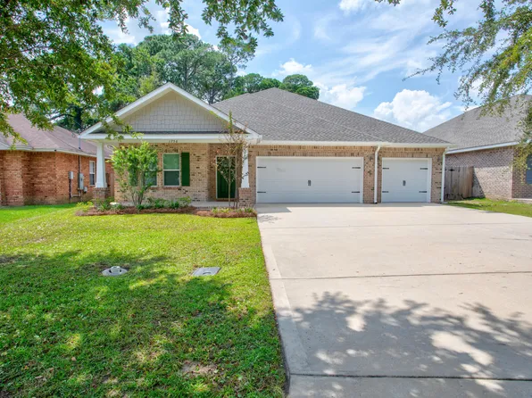 1756 Thomas St, Niceville, FL 32578