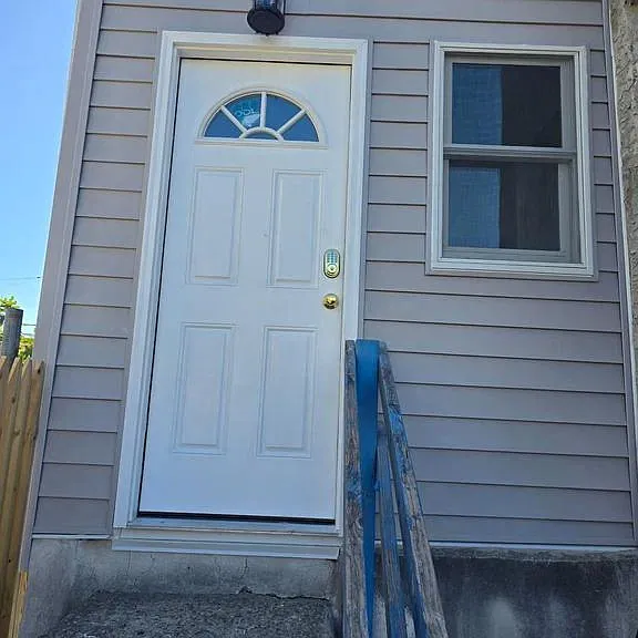 5927 Ridge Ave #1R — Photo 11