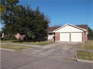 3107 Roseberry Dr, La Porte, TX 77571