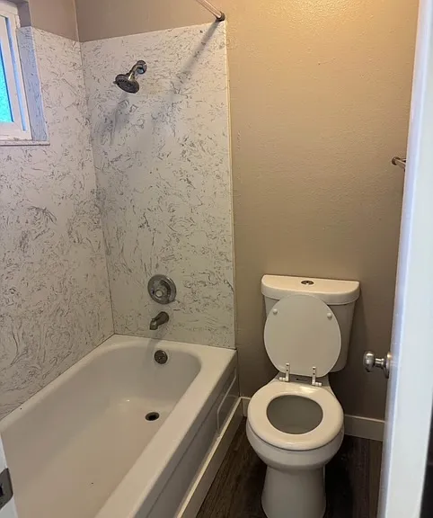 Northrop Apartments — Photo 11