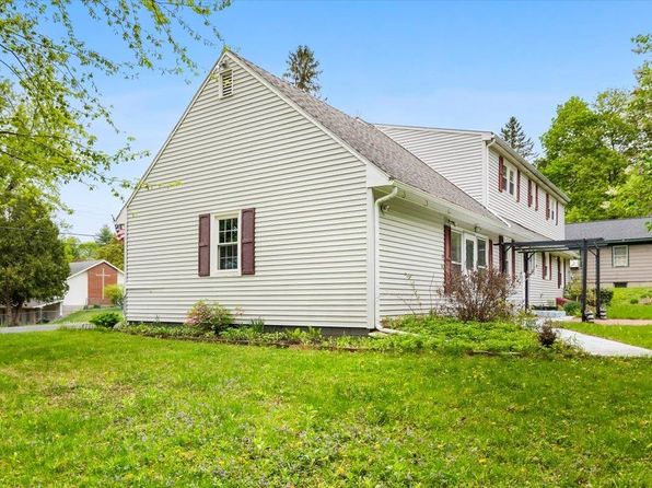 197 Crescent Boulevard, Bennington, VT 05201