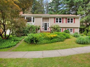 110 Old Post Rd S, Croton On Hudson, NY 10520