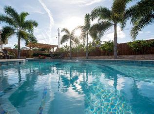 520 SE 14th St, Pompano Beach, FL 33060