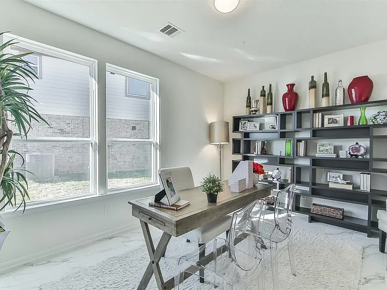 25206 Farmdale Ln — Photo 12