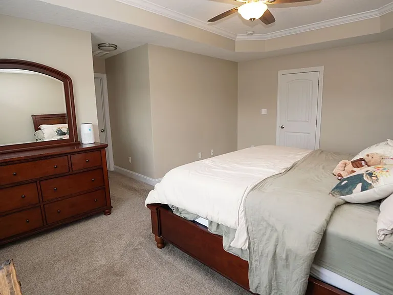 112 S Sea St — Photo 21