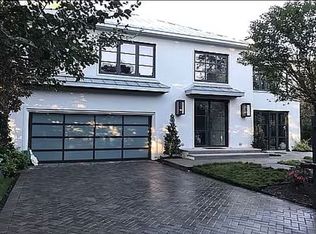 29 Hackberry Ln, Houston, TX 77027