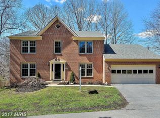 1990 Hidden Fox Way, Vienna, VA 22182