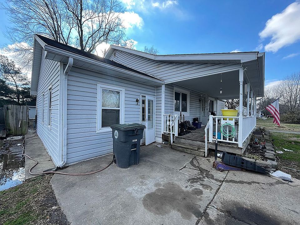 1st image of 2225 Frisse Ave