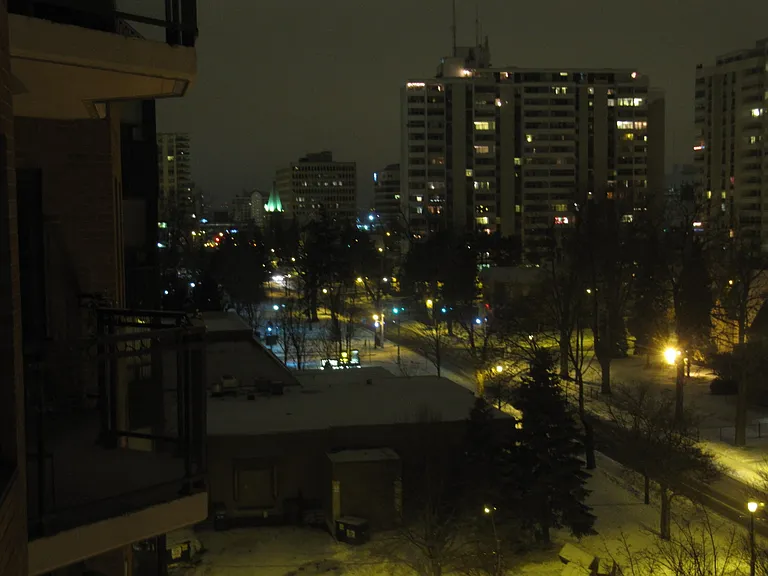 10 Ellen St E #809 — Photo 13