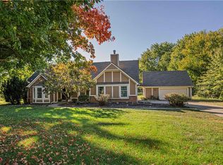 16000 Russell Rd, Stilwell, KS 66085