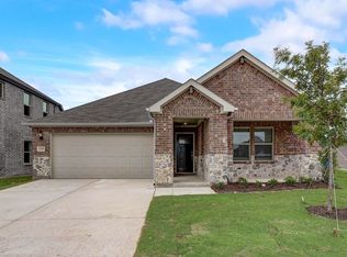 6400 Bronco Rd, Crowley, TX 76036