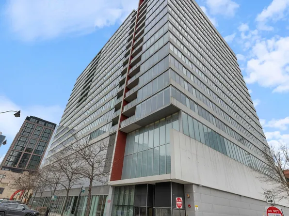 659 W Randolph St APT 510, Chicago, IL 60661
