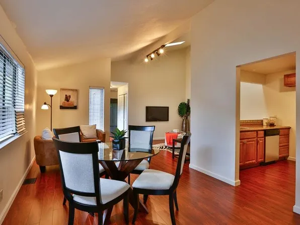 96 S 3rd St, Campbell, CA 95008