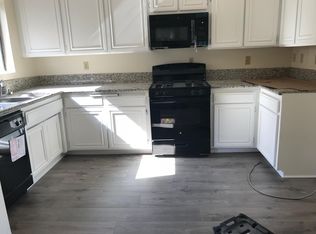 15130 Dickens St APT 303, Sherman Oaks, CA 91403
