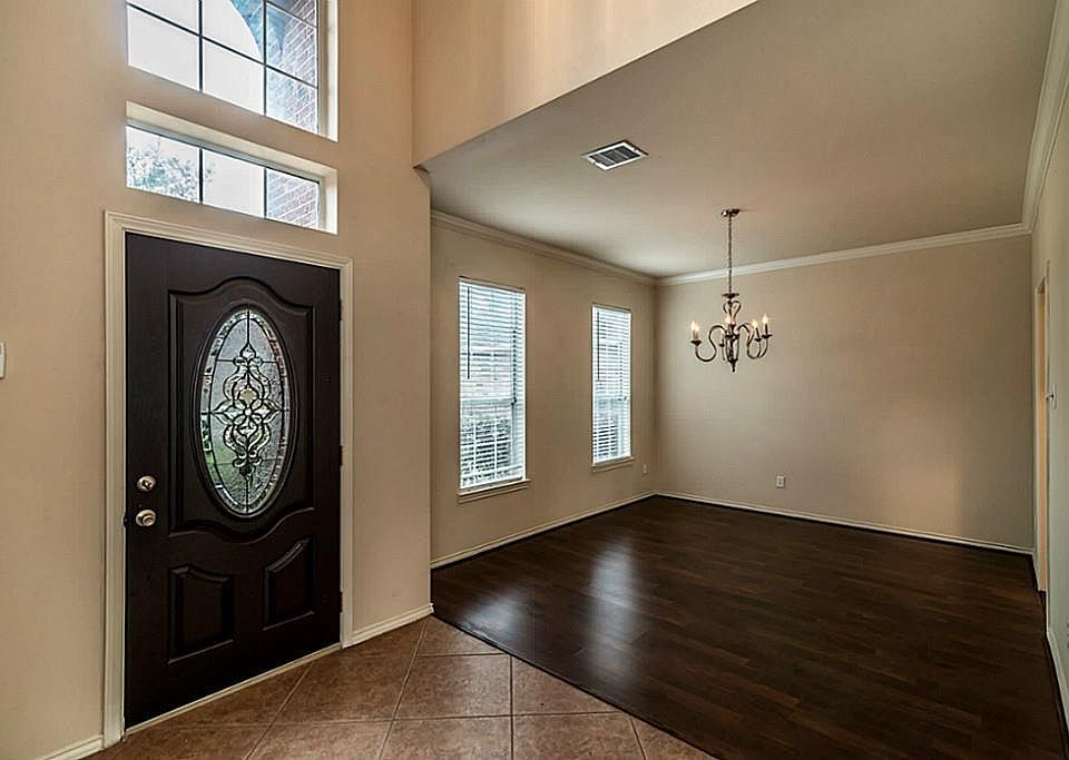 1st image of 2117 Sailwind Dr