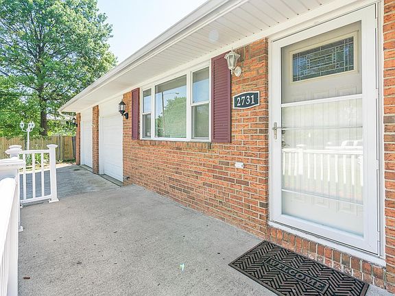 5th image of 2731 Parlin Dr