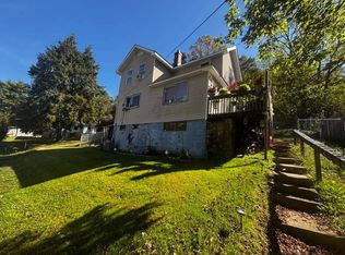 408 Church St, Rivesville, WV 26588