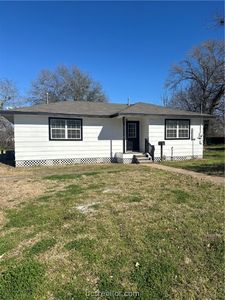 104 N Colorado St, Hearne, TX, 77859
