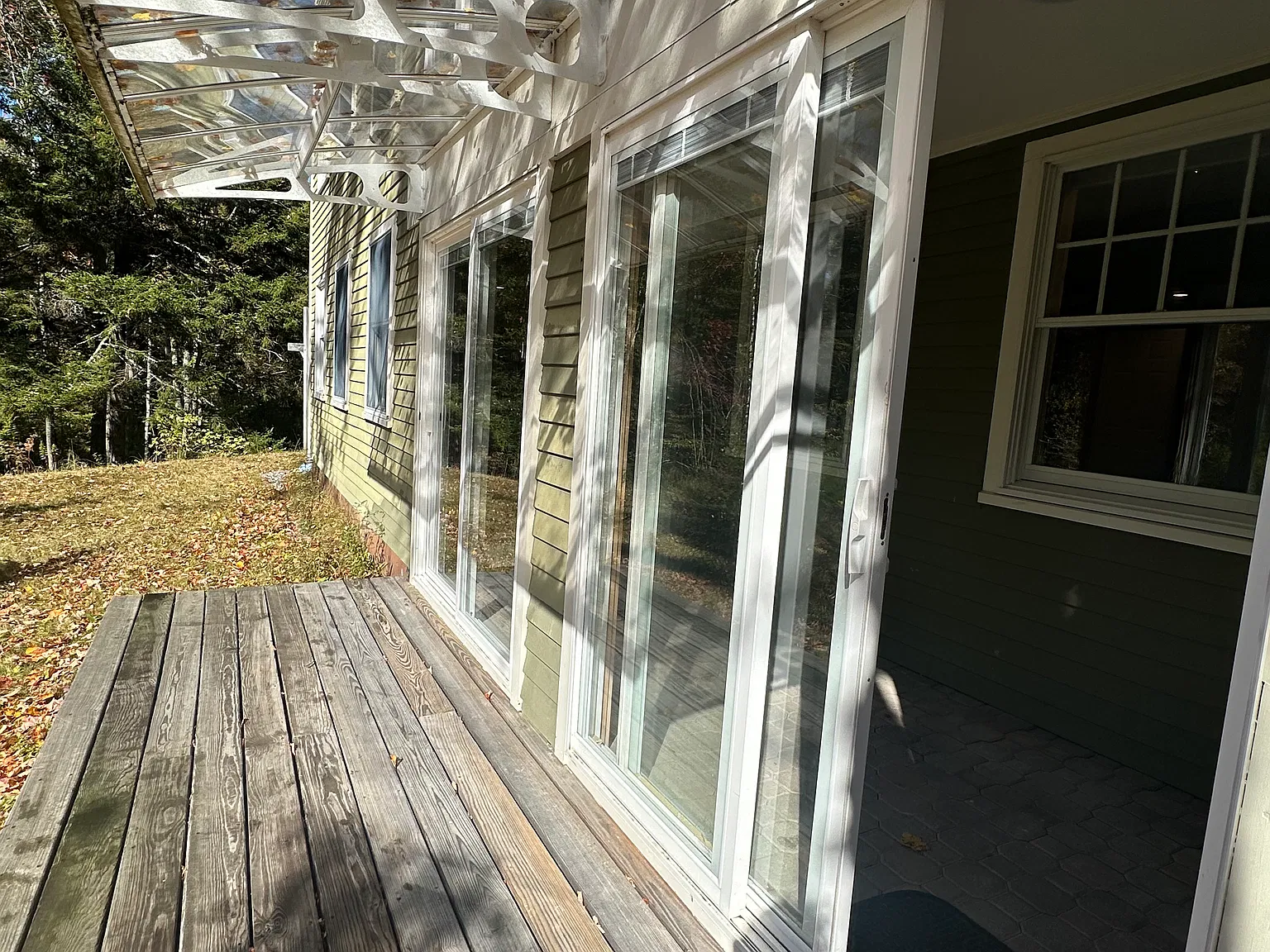1 bed, 930 sqft, $1,900 — Photo 3