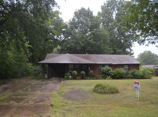 1412 N Avalon St, West Memphis, AR 72301