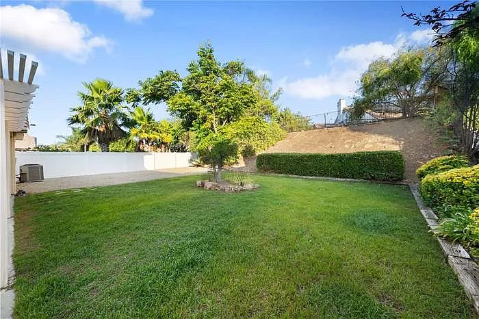 23071 Joaquin Ridge Dr #23 — Photo 7