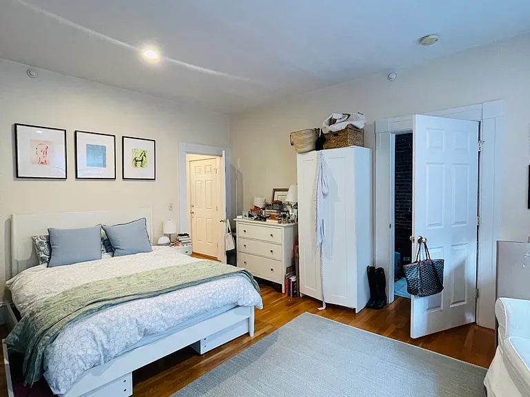 105 Pinckney St #4 — Photo 7