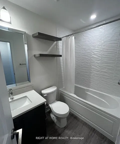 12868 Yonge St W #16 — Photo 3