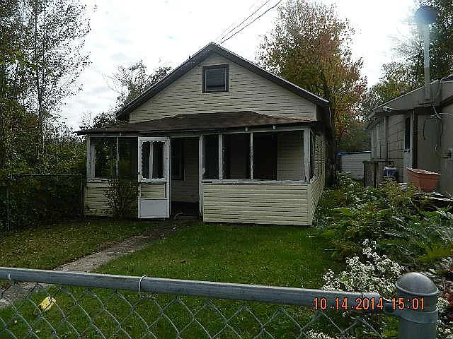 129 Oakland Ave photo 1