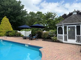 365 Chablis Path, Southold, NY 11971