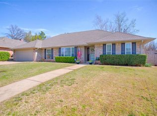 4008 Thunderbird Dr, Oklahoma City, OK 73120
