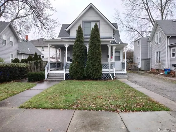 67 Miller St, Mount Clemens, MI 48043