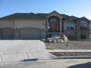 1131 Kings Ct, Kaysville, UT 84037
