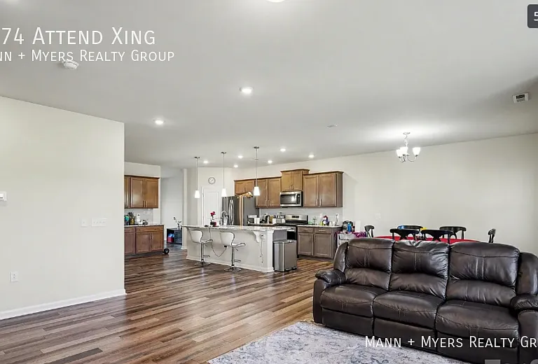 2174 Attend Xing — Photo 5