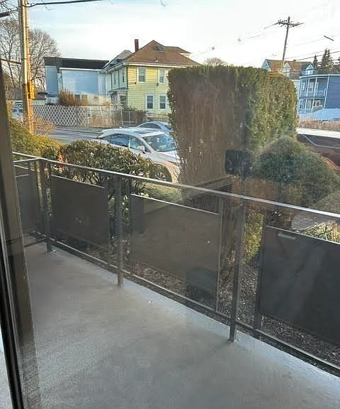 2 Victory Rd #6 — Photo 11