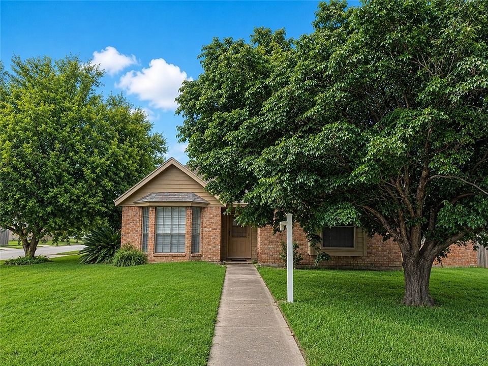 1st image of 3466 Picadilly Ln